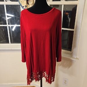 Dress Barn‎ 3/4 Sleeve Stretchy Top Size 1X Lace At Bottom Hem Size 1X Red